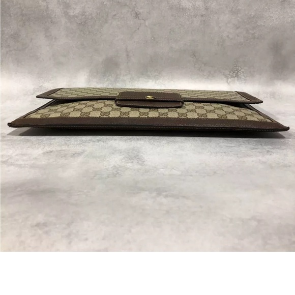 Gucci | Bags | Authentic Gucci Gg Supreme Vintage Clutch Document Case ...